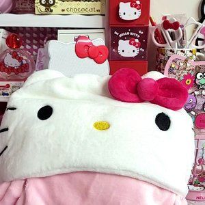 Hello Kitty Limited Edition 2 in 1 Throw Blanket
